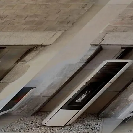 La Loge بيت ضيافة *